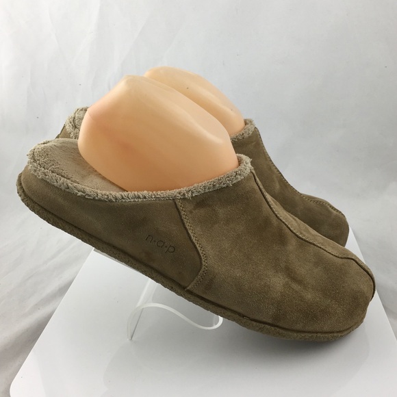 brookstone mens slippers